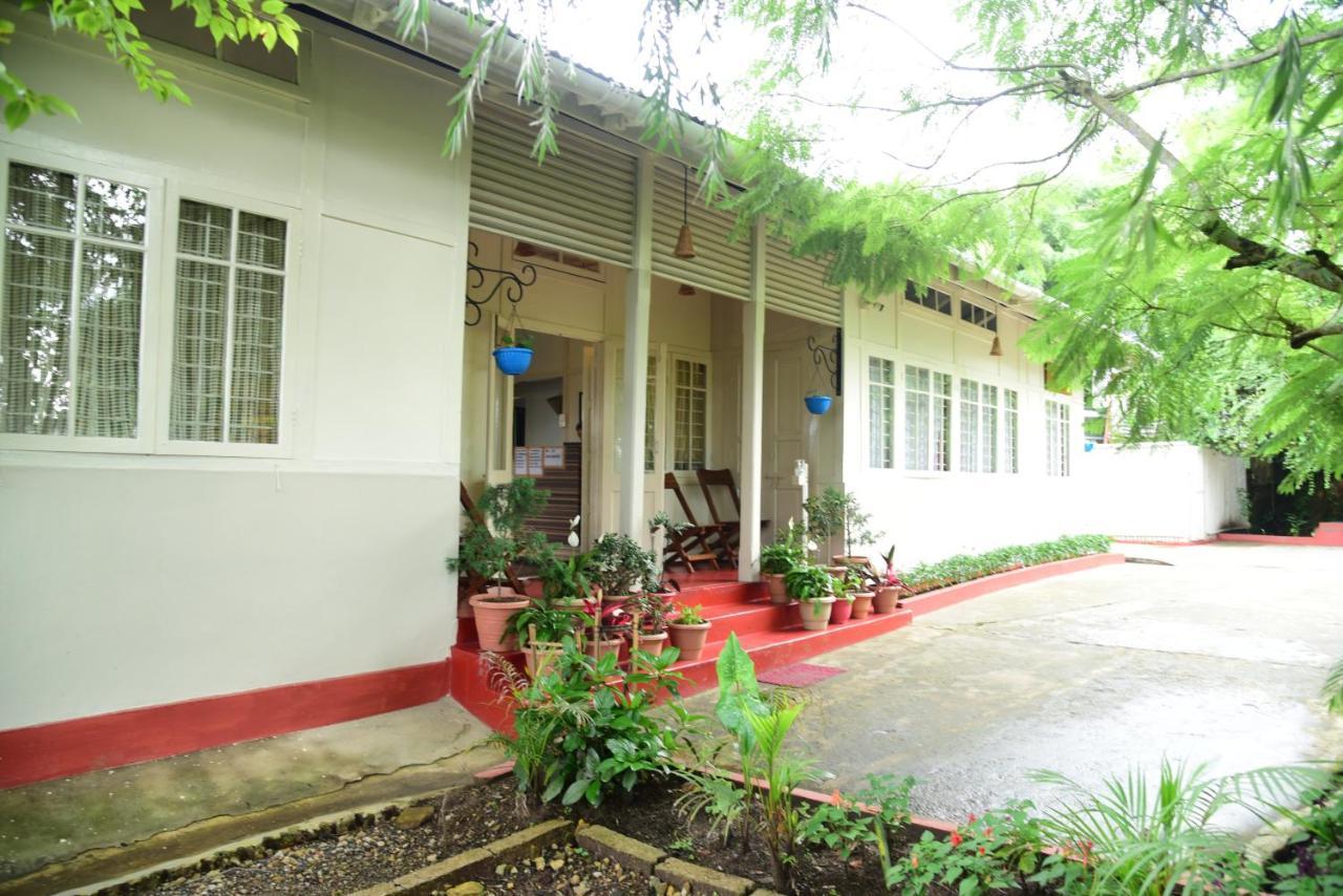 Mid Pine Home Stay Shillong Exterior foto